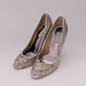 EUC | BADGLEY MISCHKA silver/gold reversible sequin stiletto heels